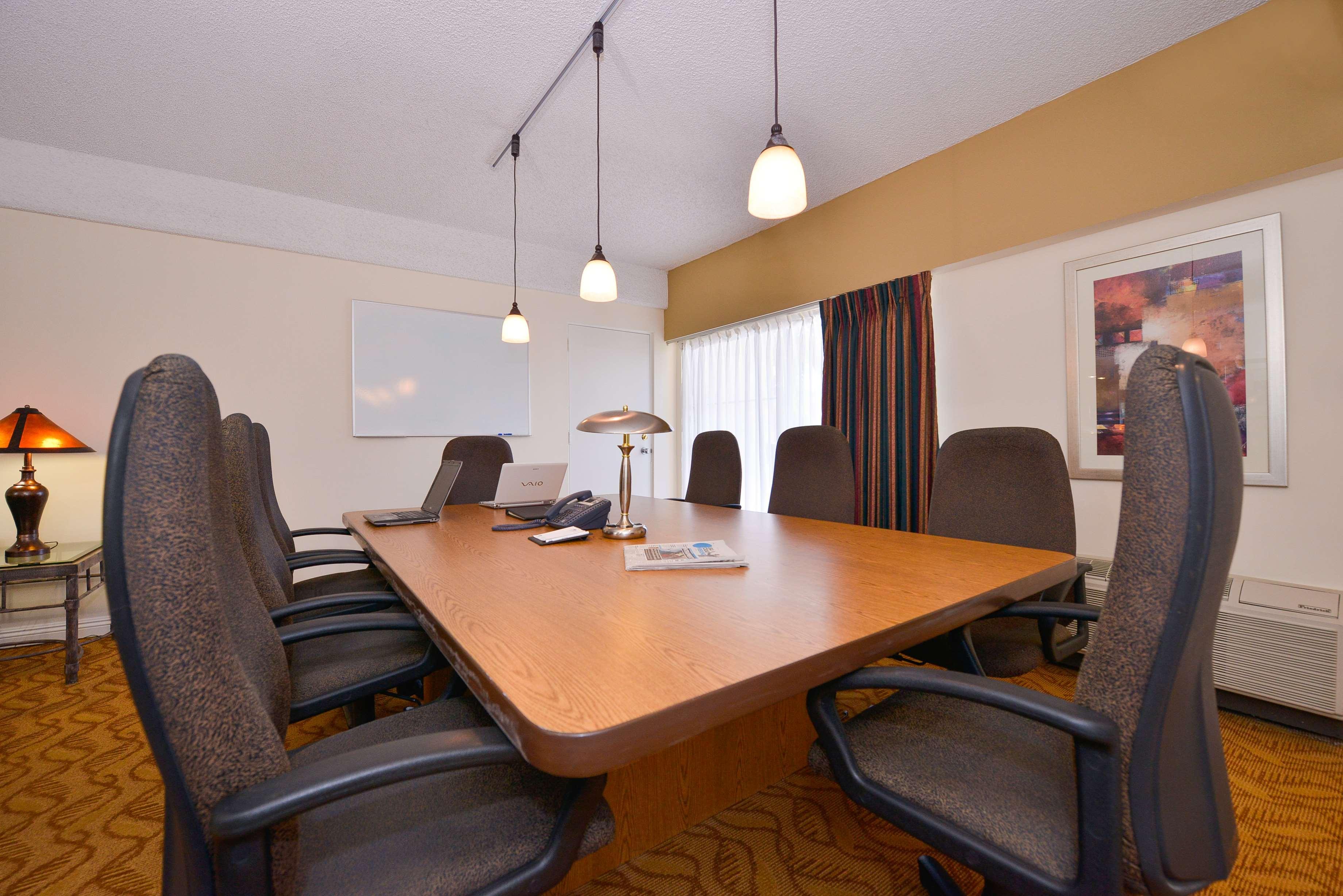 Best Western Plus Thousand Oaks Inn Kültér fotó